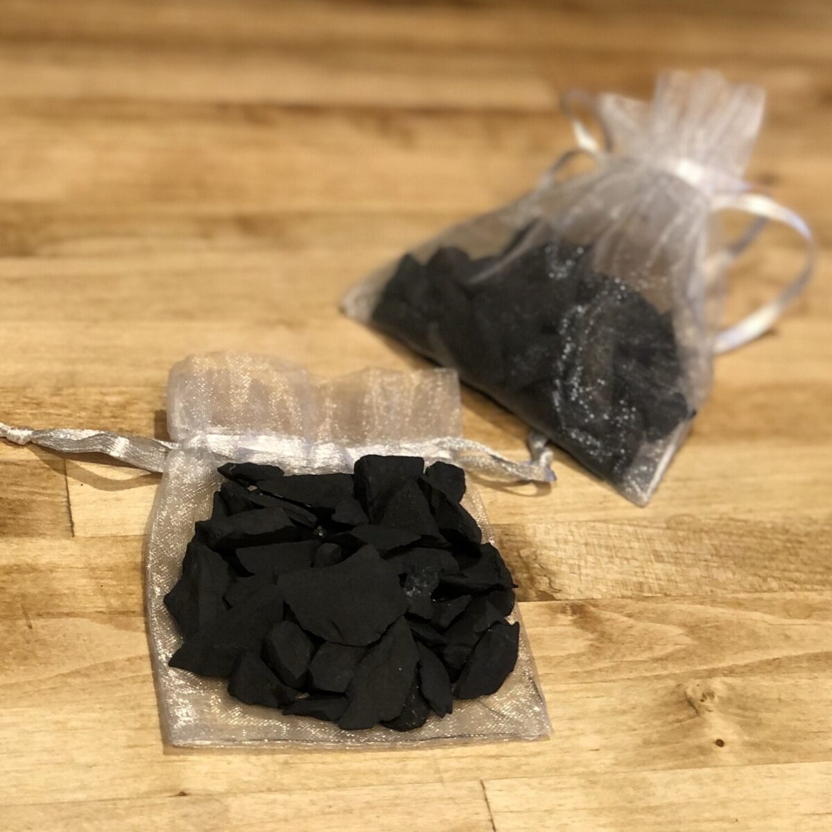 Loose-Pebbles