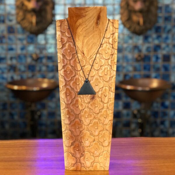 Triangle_Male_Necklace